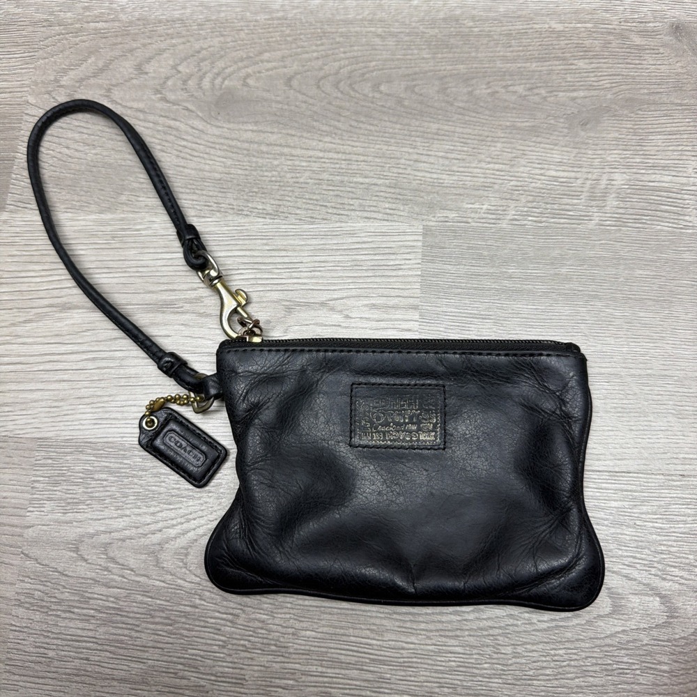 Coach Wristlet Black Leather Purse Clutch Accessory Small Pouch Zipper